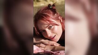 Dolly Dyson nôn mửa lên hai dương vật và uống nước tiểu của chúng trên bãi biển  Porn