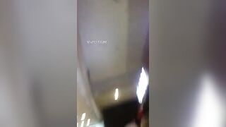 QUAY NÉN BÉ HỌC SINH ĐI TRUNG TÂM THƯƠNG MẠI MẶC LỌT KHE