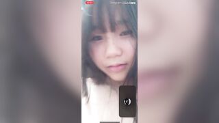 Em học sinh mới lớn call sex cùng anh ny