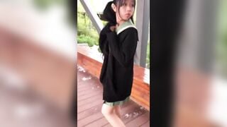 Em học sinh thích phô dâm móc luôn ở công viên #2