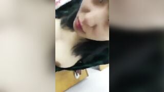 Đang ở trong lớp đấy nhỏ tiếng thôi