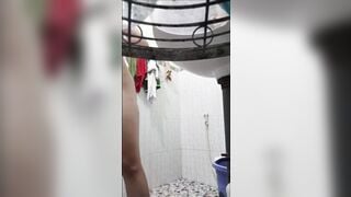 bé lớp 11 nhỏ tuổi mà vú to lại còn dâm ngày nào cũng thủ dâm - phần 4