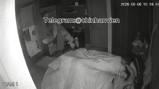 Hack Camera Đang Ngủ Vợ Dâm Chui Xuống Mút Chim