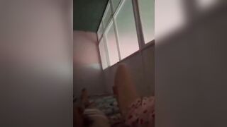 ĐANG NGỦ CÙNG BÀ MẸ KẾ MÀ CU DỰNG LÊN, LIỀN NHỜ BẢ BÚ CẶC LUÔN