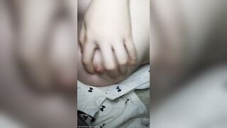 Vú đã đẹp mà em nó còn dâm nữa 3