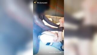 E teen loli nhỏ nhắn bị th phi đen cặc bự đè ra đụ lút cán rát lồn đau quặn người