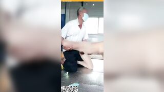 Cháu Gái Dáng Ngon Cân 2 Ông Bạn Già Kĩ Năng Làm Tình Cực Giỏi