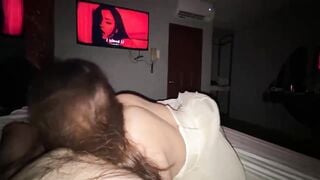 Điều sướng nhất thế giới, Được con bạn thân Loli bú liếm cu phục vụ