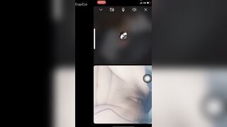 HS Non Không Lông Chat Sex Thủ Dâm Bằng Máy Rung