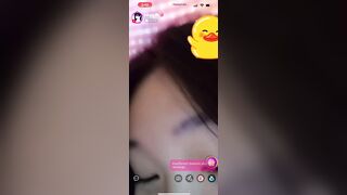 Bé Huyền Linh 2k9 Lồn Non Hồng Múp Không Lông Live App Show Hàng