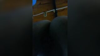 Bắt chị họ bú cu dọn cả wc nếu không đè ra đụ