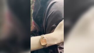 Vừa sướng vừa ngớ ngẩn của em trai 17 tuổi khi đụ chị họ ko biết cách đút cặc vào lồn
