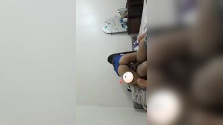 Kêu chị hai sục cho đỡ nứng bả lên nhúng luôn