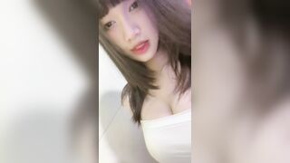 Gái xinhh