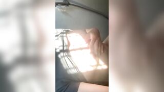 Học sinh mới lớn VN show hàng 2
