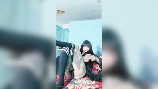 Gái săm trổ 37 nghệ an lộ clip chuyên show hàng 2