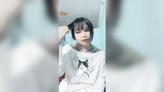 Gái săm trổ 37 nghệ an lộ clip chuyên show hàng