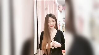 ANH RỂ KHÉO MỒM GẠ EM VỢ 2K9 CHO XEM VÚ NGON VL