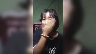 Em gái xinh 2k6 vú to lồn múp móc lồn thủ dâm