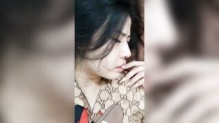 anh sắp ra chưa chứ e đau lắm rồi đây này
