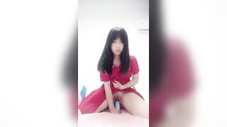 Em học sinh k10 thủ dâm bằng nguyên chay rượu