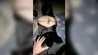 Tối tối là lôi ra địt không kịp cả cả quần áo 1