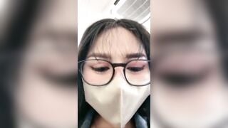 Gái Teen Lồn Múp Nứng Lồn Làm Thử Thách Gạ Người Lạ Vào Khách Sạn Để Làm Tình