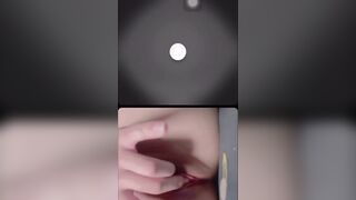 chat sex với bé ny đang nứng thì mẹ em vào