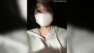 Teem dâm public vừa chạy xe nhét toy thủ dâm 1