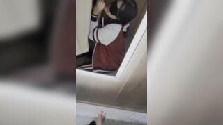 Cứ về nhà là anh kế lại bắt bú cu rồi chịch, không kịp thay quần áo luôn mà
