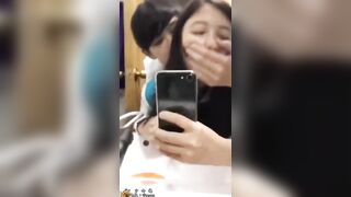 2 bé cấp 3 trốn học vào nvs đụ nhau còn quay clip lại
