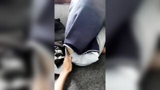 Ngồi Vạch Áo Sờ Vú Xoa Đầu Ti Cho Con Bạn Trong Lớp