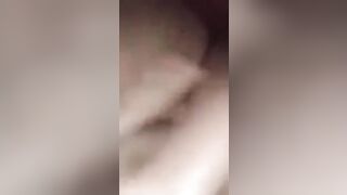Bướm Non Không Lông Móc Bím Lên Đỉnh Nước Bắn Ướt Hết Giường