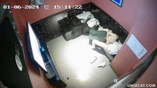 đi hát karaoke box mà các em lại địt nhau luôn trong đó