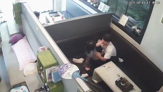 Quán cà phê đanh hot lúc này p4