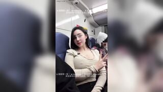 pUblic trên xe bus, Vạch Vú cho người lạ xem, Sục Cu thủ dâm live sex