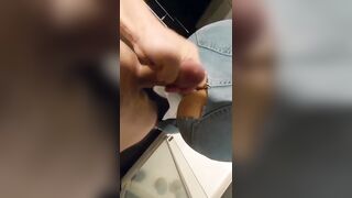 khoét lỗ chịch public con em họ tại siêu thị