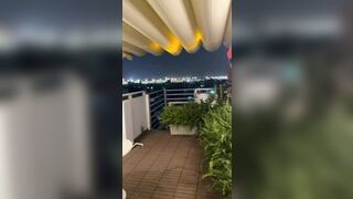 anh đừng quay nữa nhỡ lộ clip người quen thấy đó