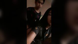 Chị gái cho em trai thử doggy trải nghiệm cảm giác đầu đời