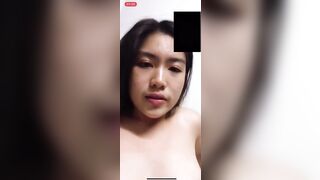 Call video sex cùng cô bạn thân