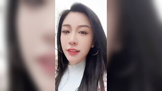 2 mẹ con mẹ dùng chung con cu
