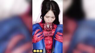 Sáng sớm anh họ bắt em gái cosplay người nhện rồi đè đụ ko thương tiếc.