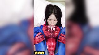Sáng sớm anh họ bắt em gái cosplay người nhện rồi đè đụ ko thương tiếc.