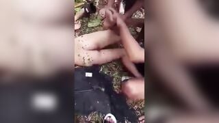 Ăn chơi lêu lỏng bỏ học em học sinh 16 tuổi bị đụ ở bãi đất vắng không thương tiếc.