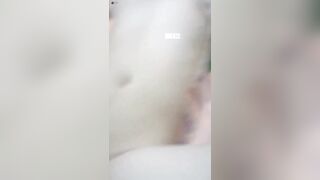 Dượng loạn luân phá trinh chiếc lồn non con gái riêng của vợ khi đi làm chưa về