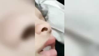 Loạn luân anh trai địt toét lồn con em họ mới lớn nhậu say quên khóa cửa