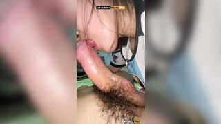 Bố mẹ đi vắng nhờ con em họ bú cu