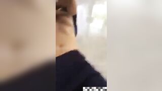 Chơi đùa với em rau khi bố mẹ vắng nhà 2