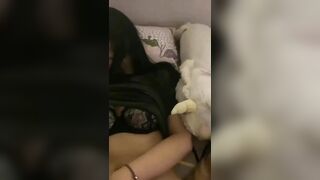 Quay video làm kỉ niệm mà em nó ngại ngần nhìn dâm đãng