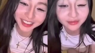 Bắt cô bạn thân xinh đẹp bú cu em còn ngại ngùng